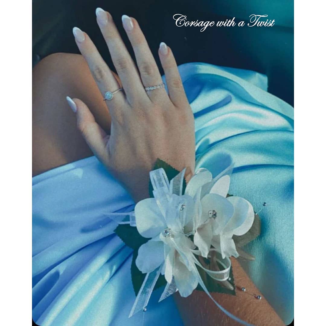 corsages for formals